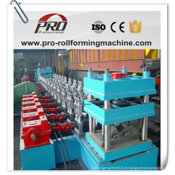 Two Wave And Three Wave Highway Guardrail Plate Machine / High Speed ​​Road Guardrail Plate Roll formando a máquina